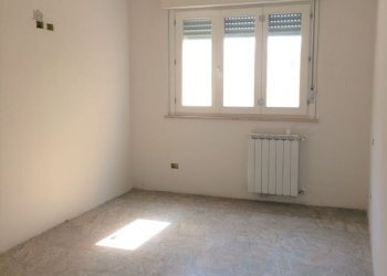 camera - Trilocale 13, Folignano - foto 5