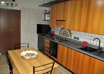 Cucina - Trilocale via dei Salici, 7c, Cesano Boscone - foto 15