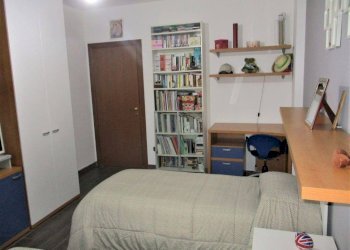 Camera da letto - Trilocale via dei Salici, 7c, Cesano Boscone - foto 22