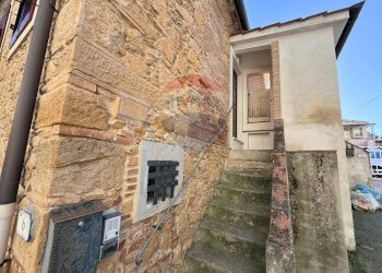 Casa all\'aperto - Casa semi indipendente Via Marzocco
 
6, Rosignano Marittimo - foto 4