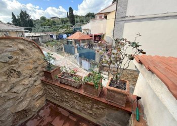 Edificio all\'aperto - Casa semi indipendente Via Marzocco
 
6, Rosignano Marittimo - foto 6