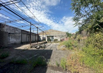 Foto 2 - Capannone via sardorella, Genova - foto 2