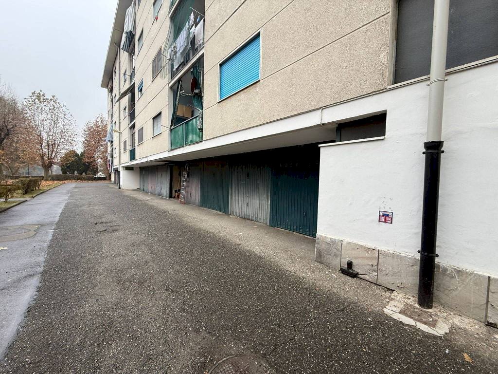 Box auto - Appartamento via degli Ulivi, 78, Torino (zona Falchera) - foto 3