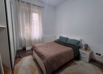 Camera da letto - Quadrilocale Genova (zona Sampierdarena) - foto 11