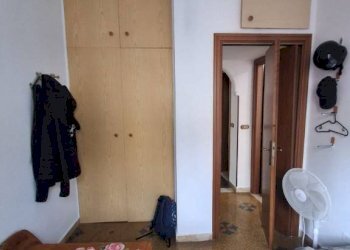 Camera da letto - Quadrilocale Genova (zona Sampierdarena) - foto 30