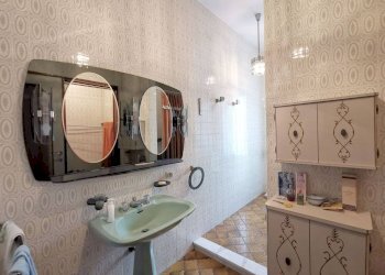 Bagno - Appartamento via Vittorio Zanellato, 1, Venaria Reale - foto 25