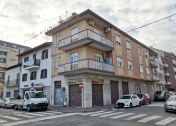 Facciata - Appartamento via Vittorio Zanellato, 1, Venaria Reale - foto 34