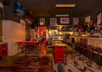 Interno non residenziale - Ristorante via Pisa, 39, Torino (zona Aurora) - foto 3