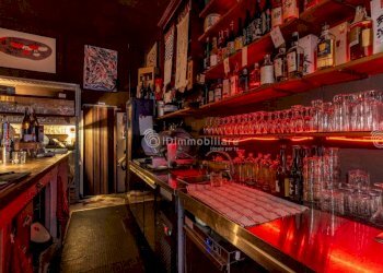 Interno non residenziale - Ristorante via Pisa, 39, Torino (zona Aurora) - foto 9