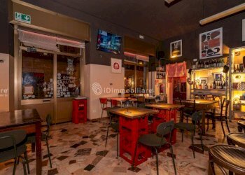 Interno non residenziale - Ristorante via Pisa, 39, Torino (zona Aurora) - foto 12