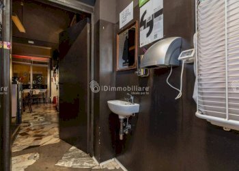 Bagno - Ristorante via Pisa, 39, Torino (zona Aurora) - foto 20