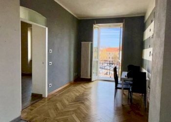 Salone - Trilocale piazza Martiri della Libertà, 6, Biella - foto 11