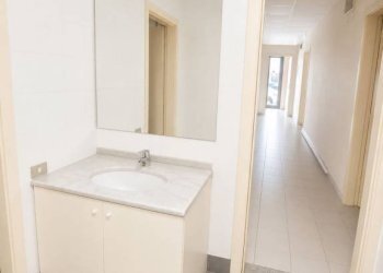 Bagno - Office via Giuseppe Valentini, 30, Prato - photo 21