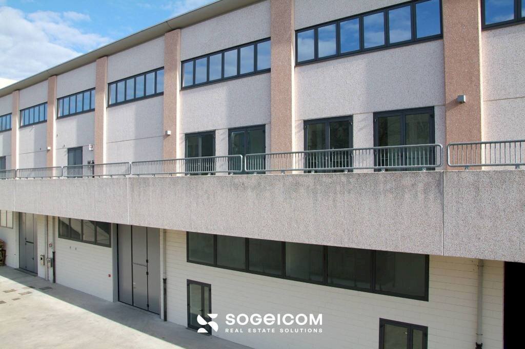 Facciata - Warehouse via Sile, 6, Volpago del Montello - photo 3