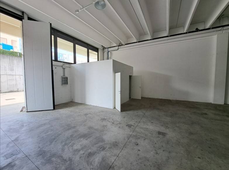 Interno non residenziale - Capannone via Sile, 6, Volpago del Montello - foto 3