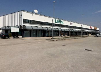 Zona - Capannone via Valcunsat, 10, Casarsa della Delizia - foto 28