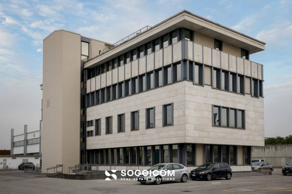 Facciata - Magazzino viale dell'Industria, 17, Caponago - foto 3