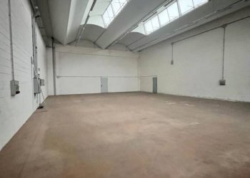 Magazzino - Warehouse via Priula, Nervesa della Battaglia - photo 8