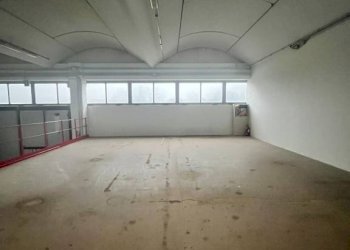 Magazzino - Warehouse via Priula, Nervesa della Battaglia - photo 16