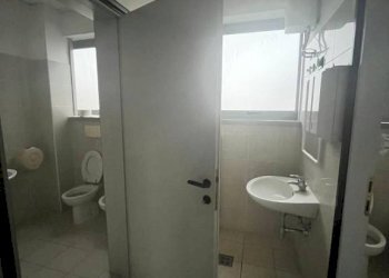 Bagno - Warehouse via Priula, Nervesa della Battaglia - photo 26