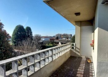 Terrazzo - Stabile - Palazzo via Tonale, 10, Samarate - foto 36