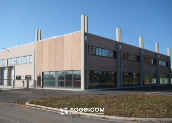 Zona - Capannone via Luigi Negrelli, Paese - foto 3