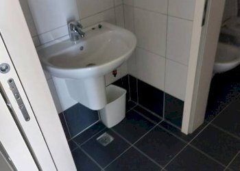 Bagno - Ufficio via Postumia Castellana, Quinto di Treviso - foto 16