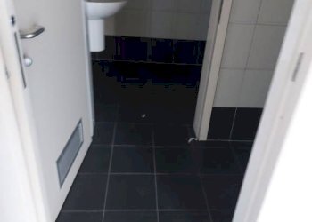 Bagno - Ufficio via Postumia Castellana, Quinto di Treviso - foto 24