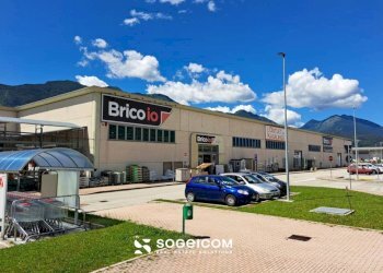 Zona - Negozio viale Valli di Carnia, 1, Amaro - foto 11