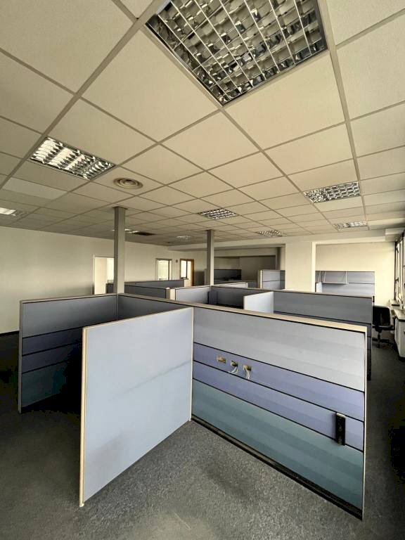 Interno non residenziale - Ufficio viale dell'Industria, 17, Caponago - foto 3