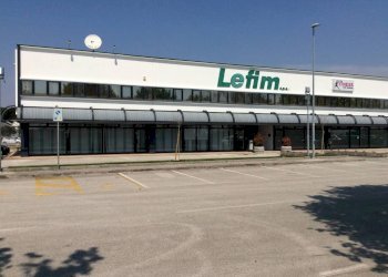 Zona - Capannone via Valcunsat, 10, Casarsa della Delizia - foto 35