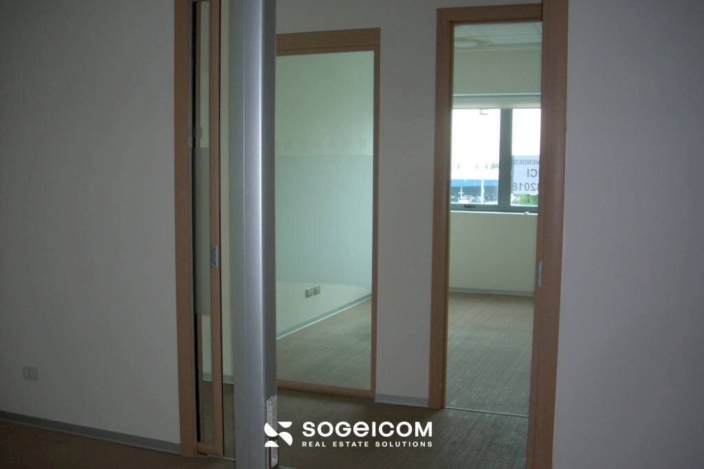 Stanza non arredata - Ufficio via Scornigiana, 6, Pisa (zona Ospedaletto) - foto 3