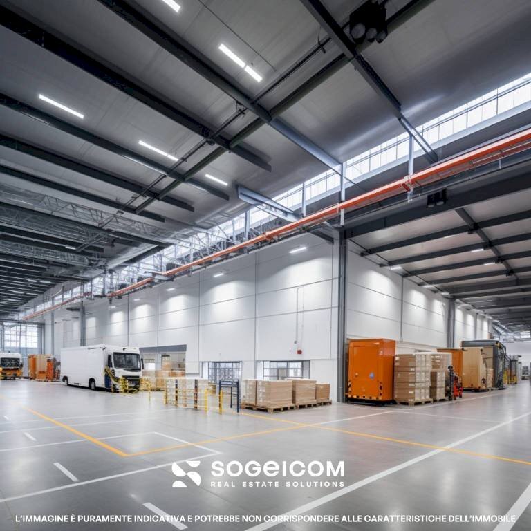 Interno non residenziale - Capannone via San Luca, Paese - foto 2