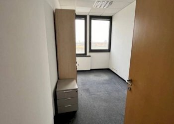 Stanza non arredata - Ufficio viale dell'Industria, 17, Caponago - foto 12