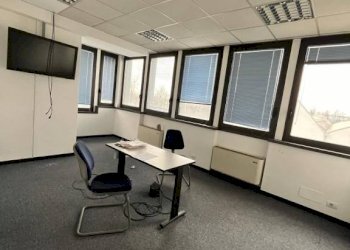 Interno non residenziale - Ufficio viale dell'Industria, 17, Caponago - foto 13
