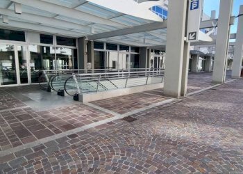 Zona - Negozio strada Castellana, Quinto di Treviso - foto 33