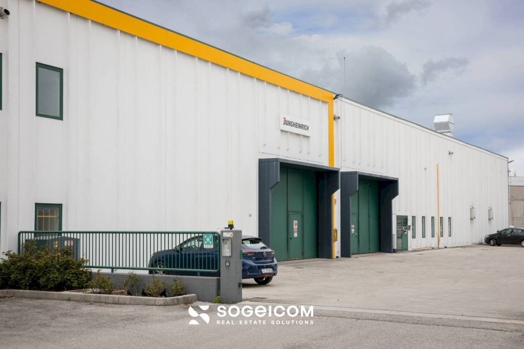 Zona - Negozio via Valcunsat, 10, Casarsa della Delizia - foto 2