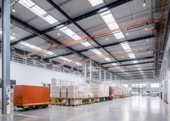 Interno non residenziale - Magazzino Autostrada Firenze Mare, Vecchiano - foto 10