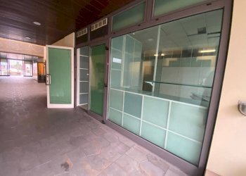 Interno non residenziale - Negozio via Zanobi Bicchierai, 30, Prato - foto 3