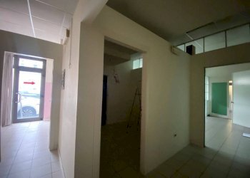 Interno non residenziale - Negozio via Zanobi Bicchierai, 30, Prato - foto 4