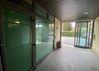 Interno non residenziale - Negozio via Zanobi Bicchierai, 30, Prato - foto 10