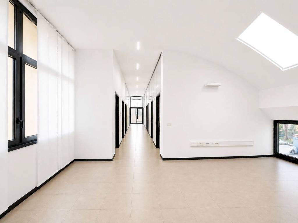 Interno non residenziale - Office via Giuseppe Valentini, 30, Prato - photo 2
