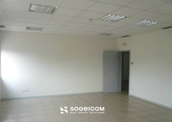 Stanza non arredata - Ufficio via Cirillo Monzani, Venezia (zona Mestre) - foto 1