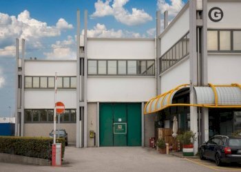 Facciata - Office via Via delle Industrie 17, Caponago - photo 22