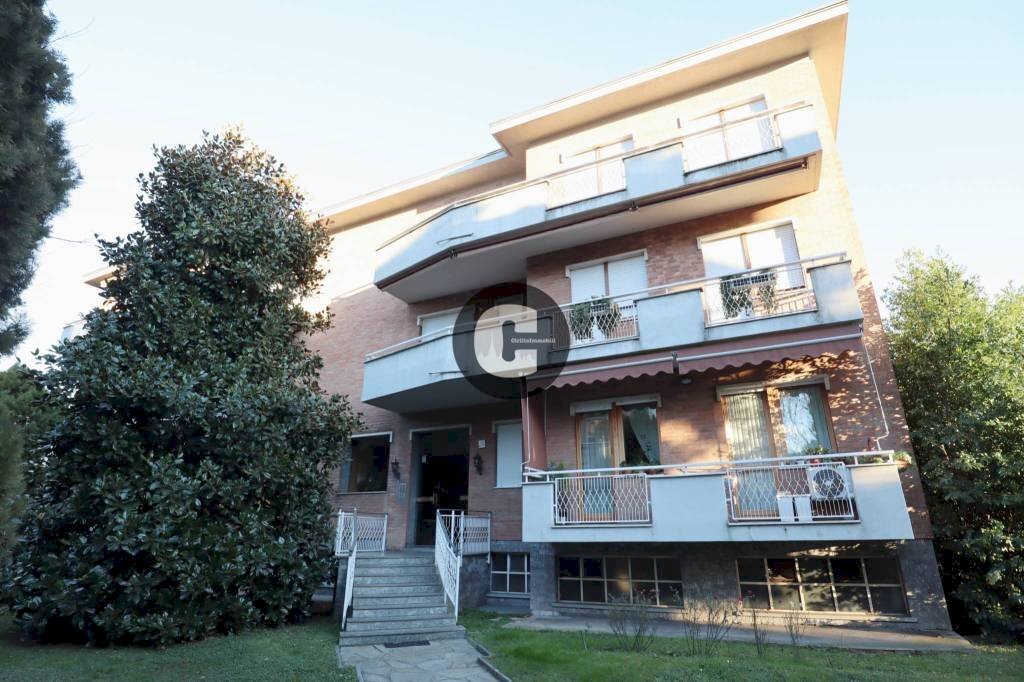 Facciata - Three-room apartment corso Potenza, 6, Torino - photo 1