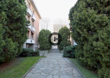 Cortile interno - Trilocale corso Potenza, 6, Torino - foto 7