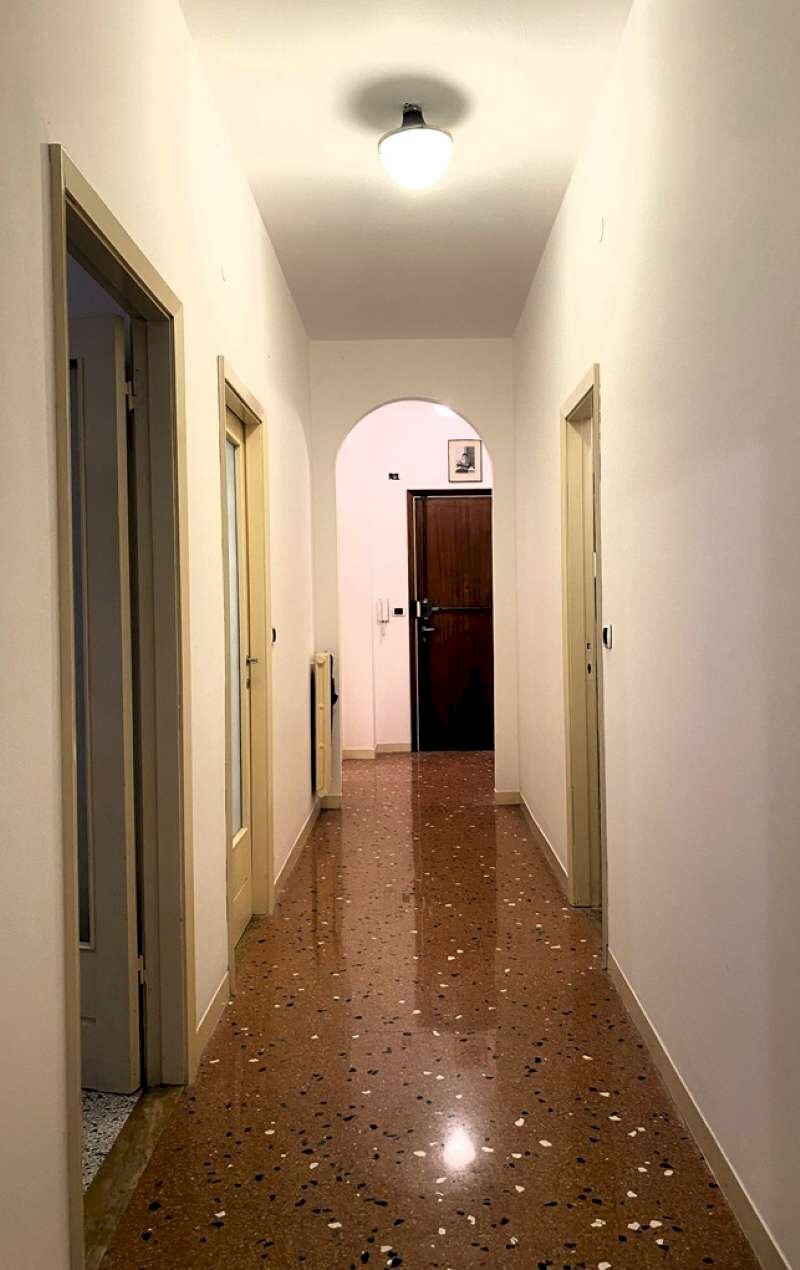 Interni - Trilocale corso Vincenzo de Michiel, 25, Chiavari - foto 2