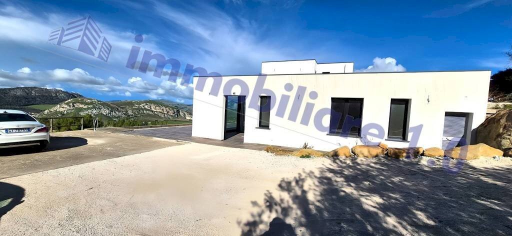 Facciata - Villa via Santuario Madonna del Gubino, Calatafimi-Segesta - foto 1