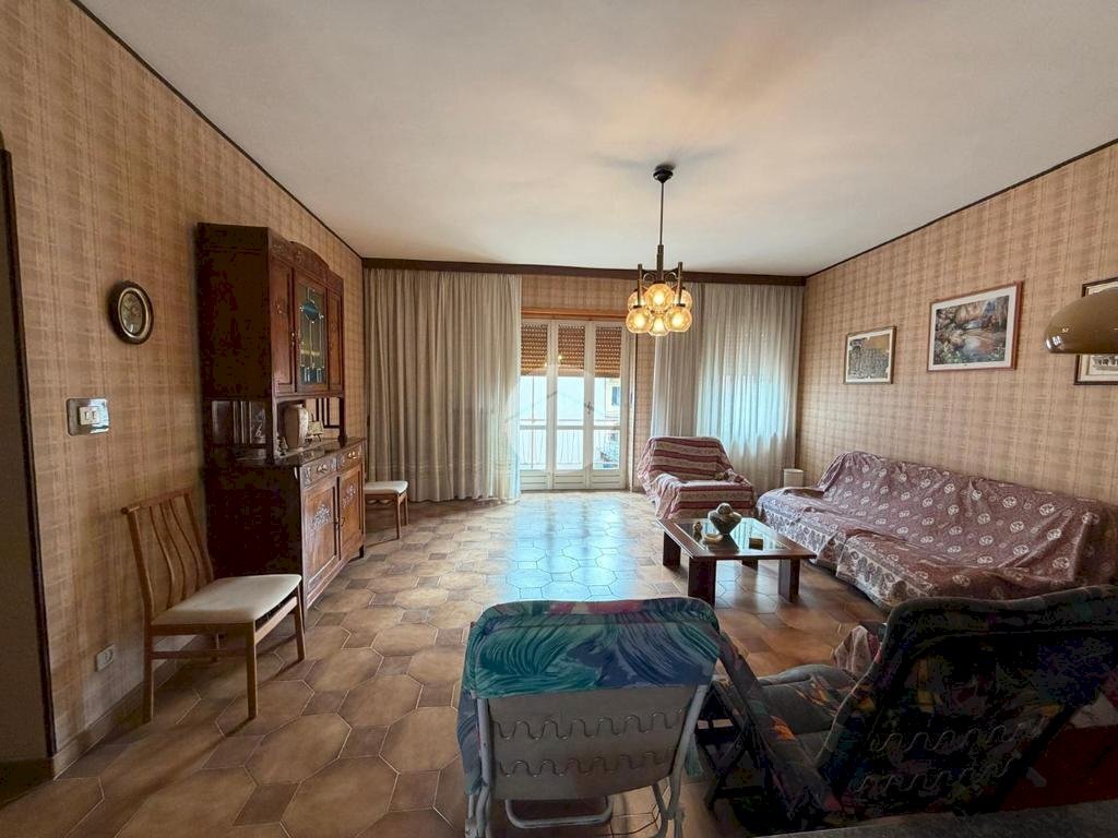 Appartamento Via Cesare Battisti, Bagnolo Piemonte - foto 2