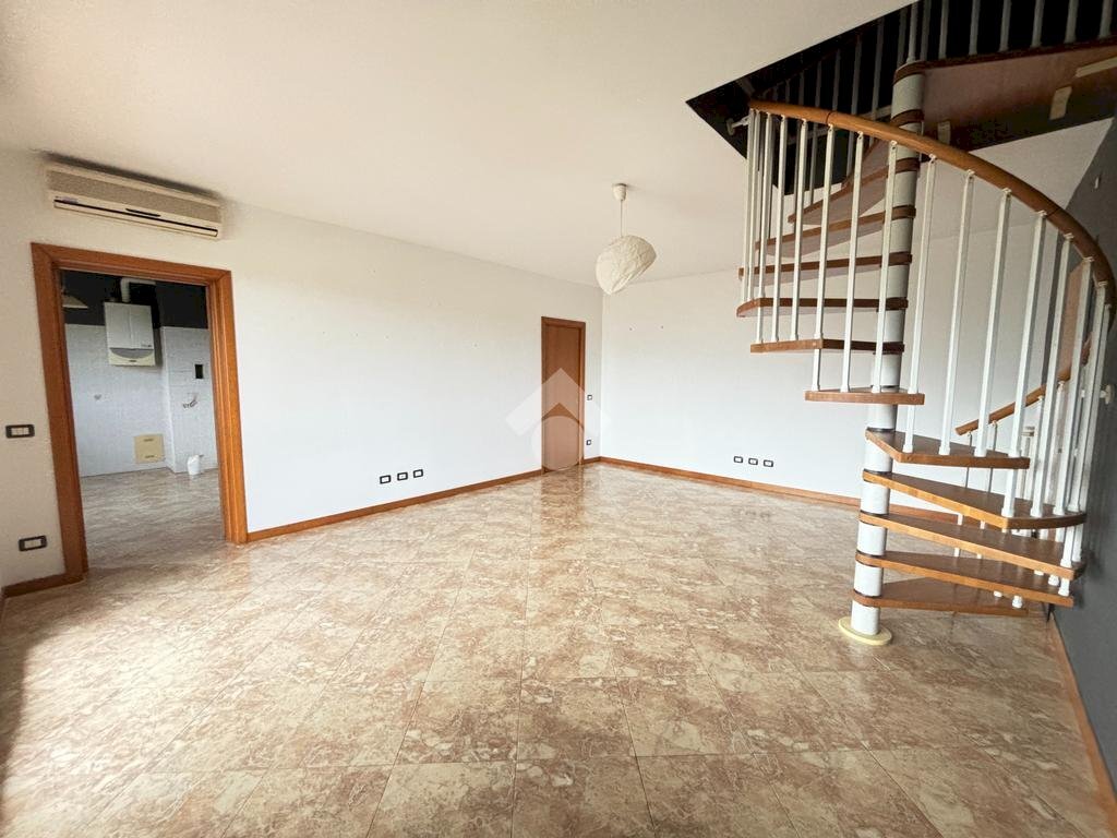 Three-room apartment Via delia mario, Traversetolo - photo 2